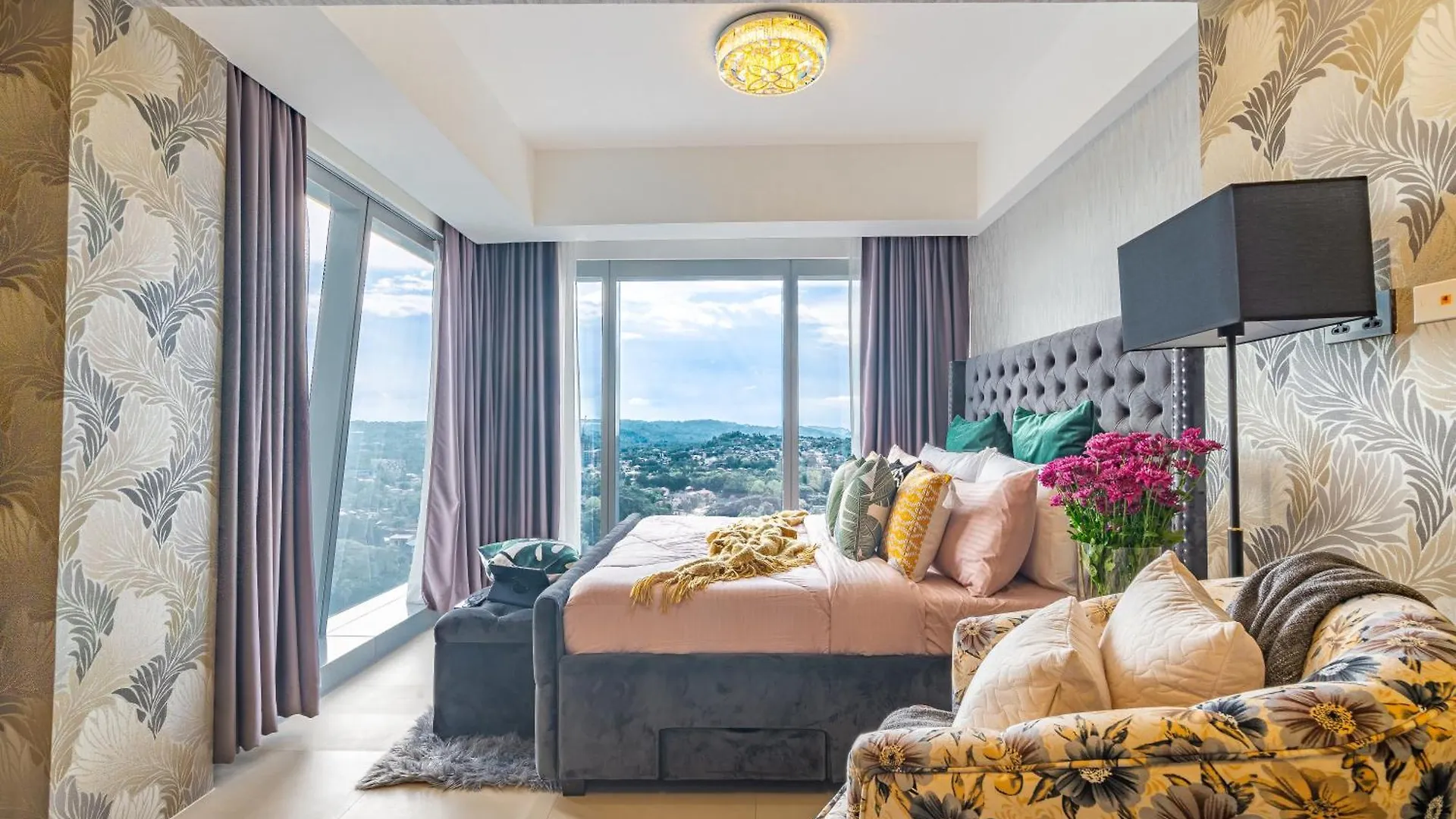 Aeon Towers Apartments I Next To Abreeza Ayala Malls I Prime Location L Fast Wifi L Free Pool I Managed By Bleuspace Davao